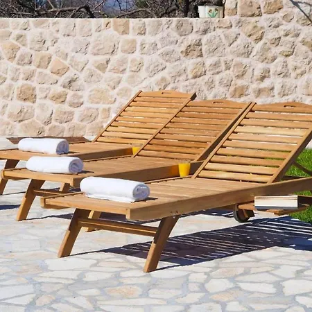 Antonija - Four-bedroom With Terrace And Private Pool Villa