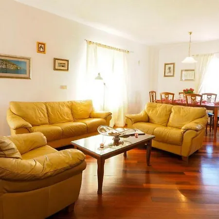 Antonija - Four-bedroom With Terrace And Private Pool *