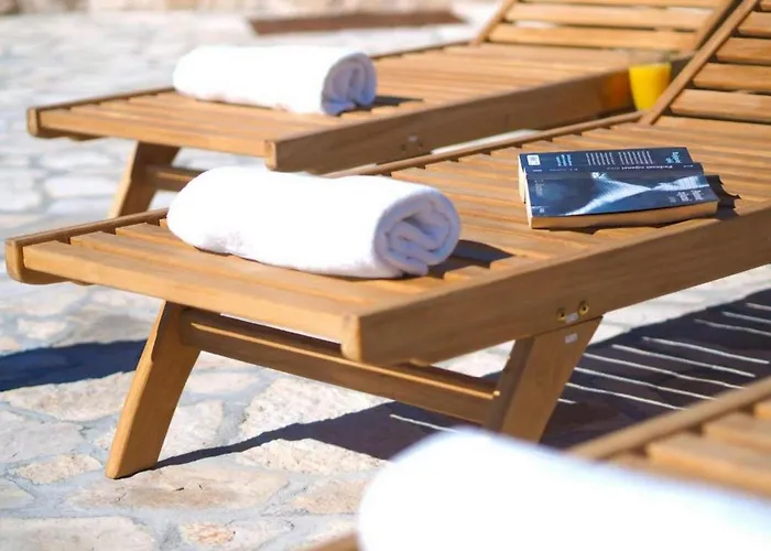 Villa Antonija - Four-bedroom With Terrace And Private Pool